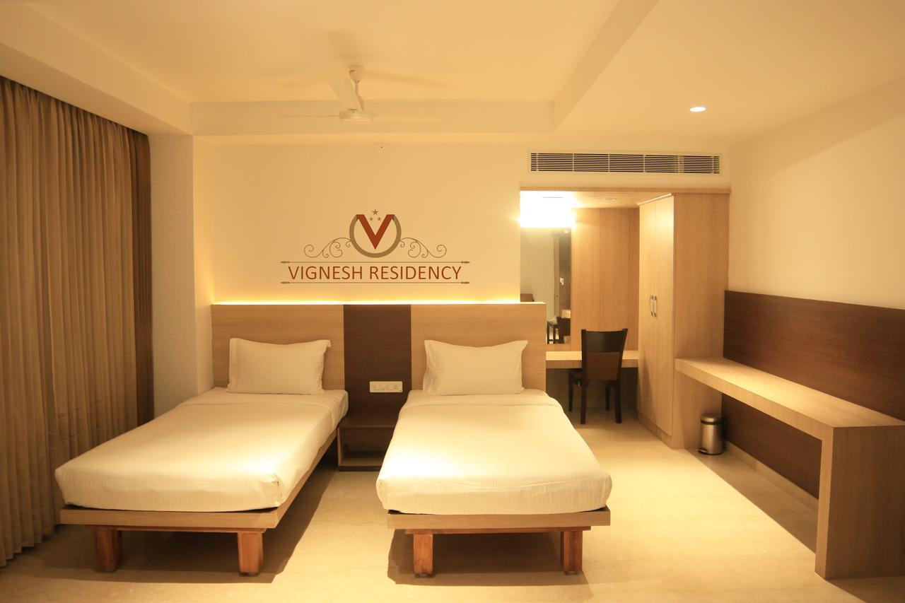 Hotel Vignesh Residency Tiruchirappalli Exterior foto